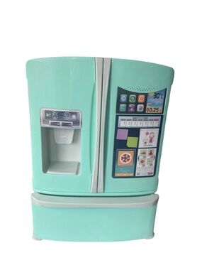 PlayGo My Smart Fridge Toy Lights Sounds Ice Dispenser Kids Play Kitchen